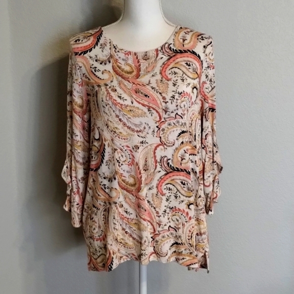 Chico's Top Medium Peach Pink Paisley Ruffle Three Quarter Sleeve Lightweight - Picture 1 of 10
